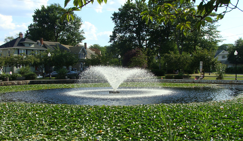 Halcyon_Park_Bloomfield_New_Jersey_Summer_2011.jpg